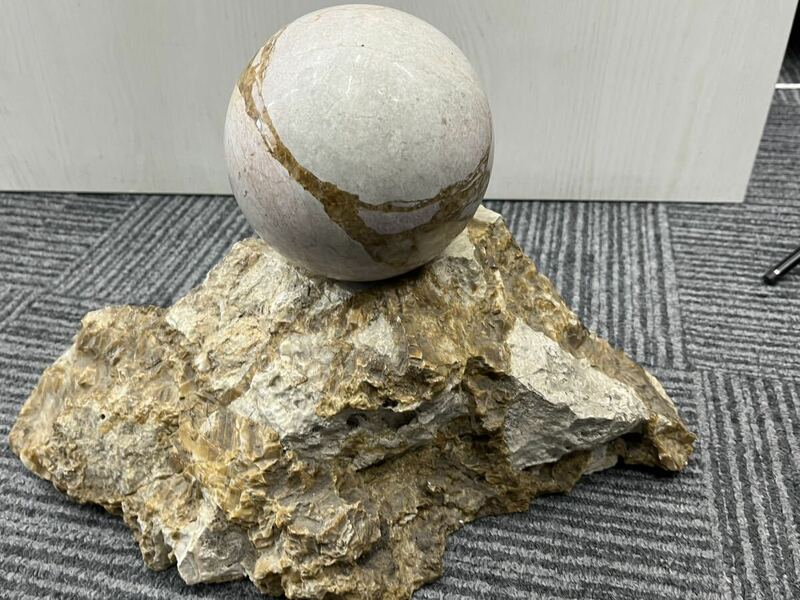 置物 鑑賞石 オブジェ 球体 大理石? 石 飾石