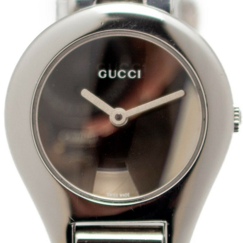 GUCCI 6700L レディース腕時計 ミラー文字盤 グッチ バングルウォッチ