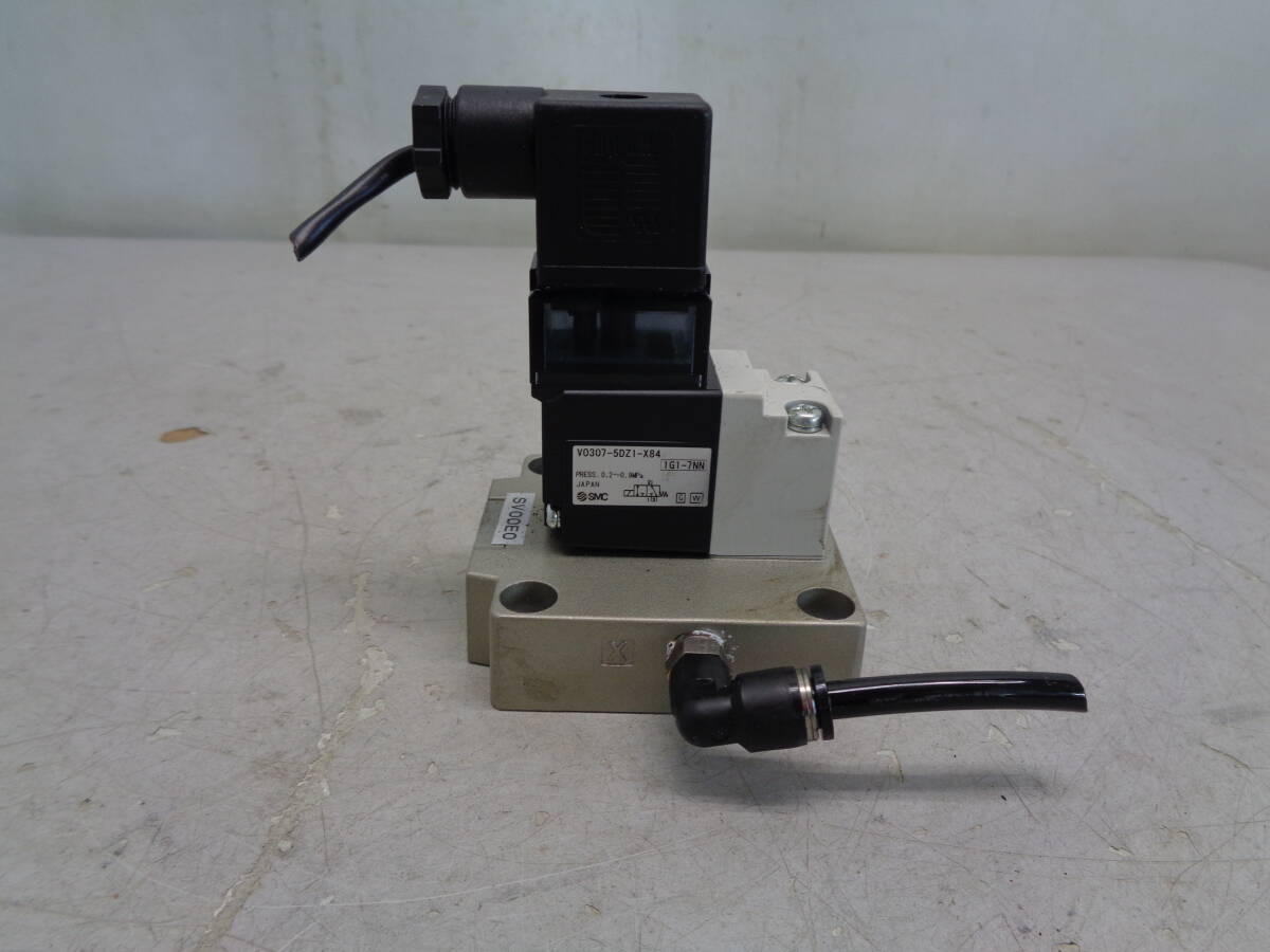 C232 SMC VT307 - 3ポートソレノイドバルブ/直動ポペットタイプ VO307-5DZ1-X84　①O-2