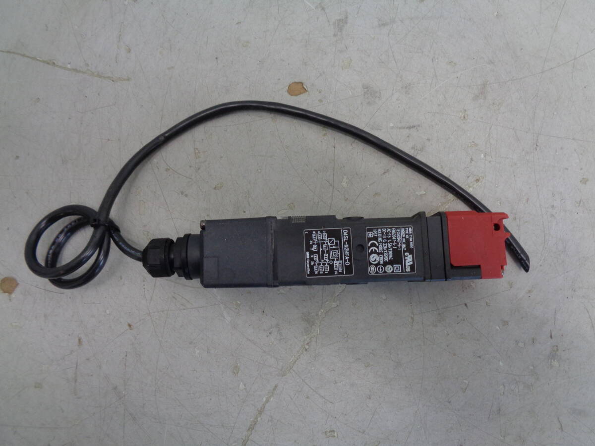 C238 オムロン(omron) 小形電磁ロック・セーフティドアスイッチ D4SL-N2HFA-D