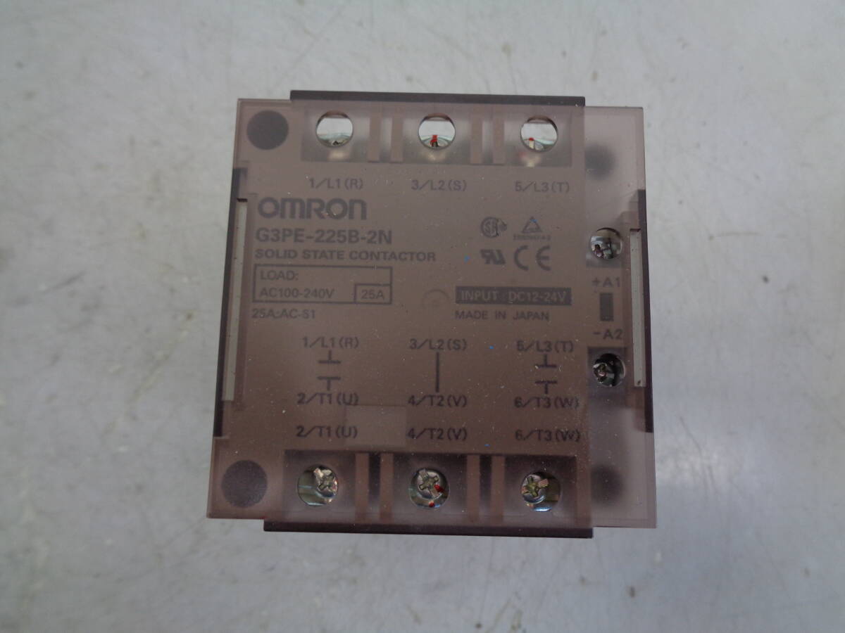 C281 オムロン(omron) ヒータ用ソリッドステート・コンタクタ G3PE-225B-2N