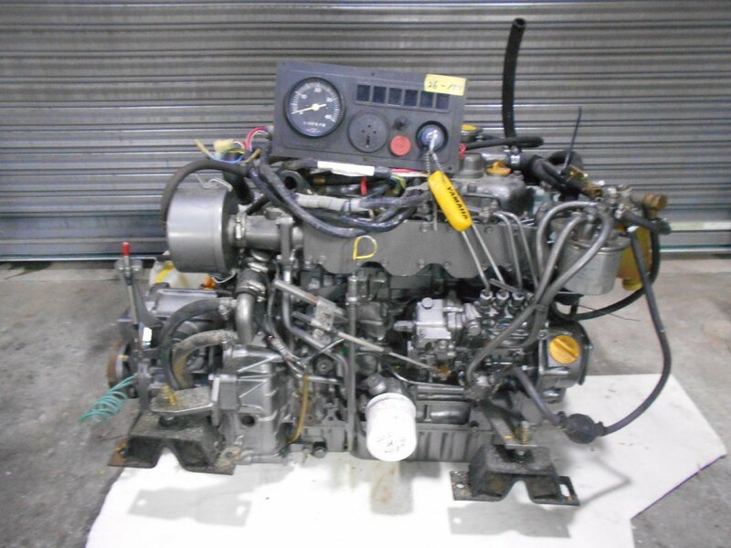 26-150 YANMAR ヤンマーディーゼルエンジン 4JH2E 定格出力46馬力 最大出力約50馬力 マリンギア KM4A ヨット等 実働品