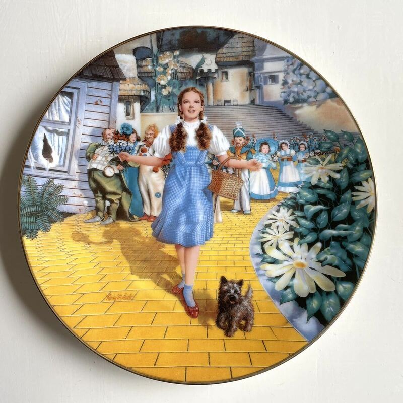 Knowles オズの魔法使い ドロシー 飾り皿 アートプレート 20.8cm