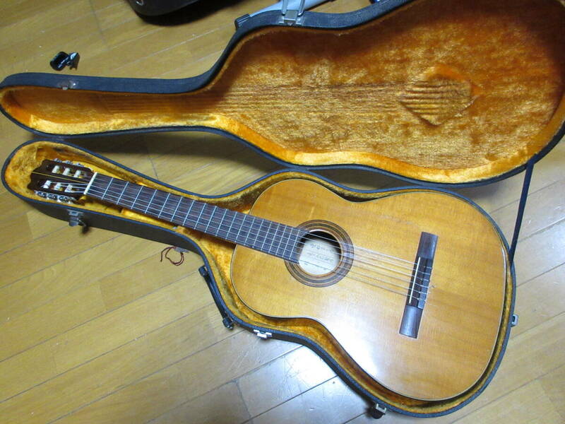 矢入貞雄 　地L 1967年　 手工　クラシックギター　ジャパンヴィンテージ　ハードケース付