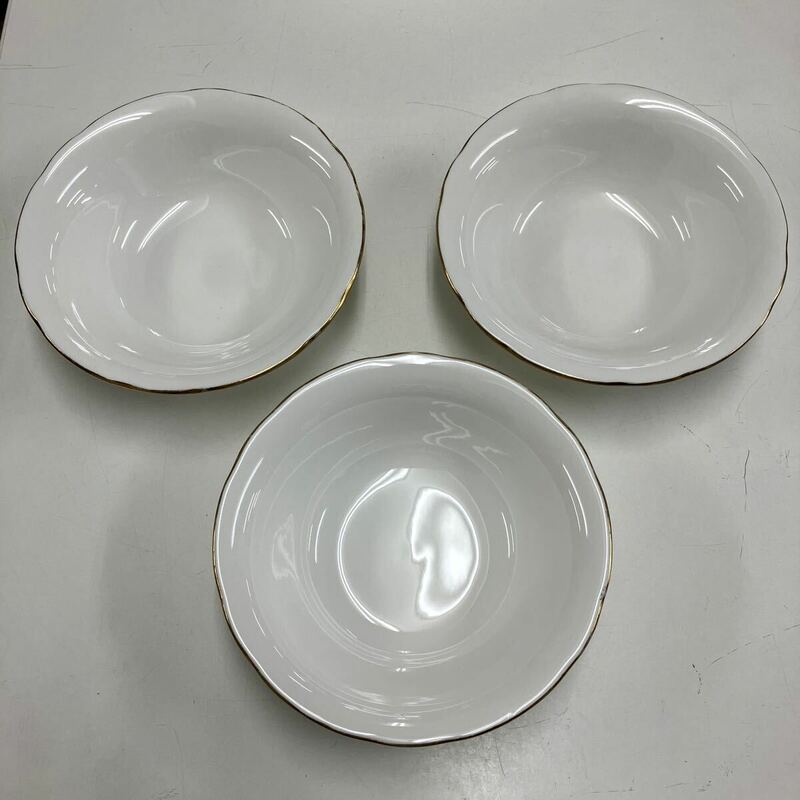 A2403-3107 DUCHESS スープ皿 深皿 3枚セット 直径約16.5cm ゴールドフチ キズあり 中古 80サイズ梱包予定