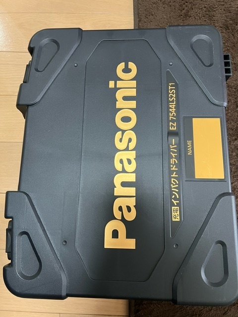 Panasonic　充電インパクトドライバー