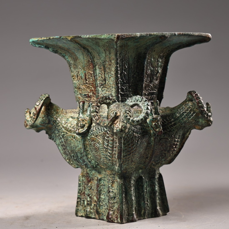 珍藏 中国商周時代の青銅四羊尊です 青銅器 時代物 中國古美術 置物 賞物 唐物 NW373