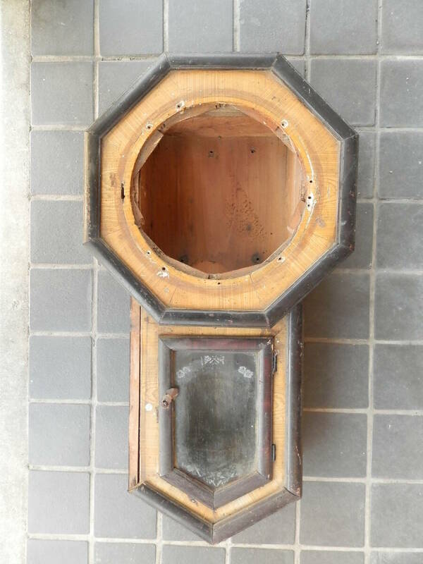 1900-30年代　愛知時計　八角ゼンマイ式　柱時計　の箱　振り子部分ガラス付き　