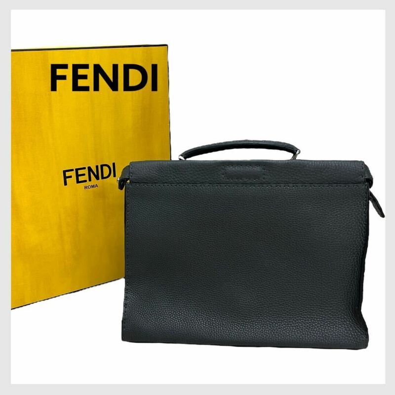 箱付き FENDI フェンディ セレリア ピーカブー フィット レザー メッセンジャーバッグ ビジネスバッグ