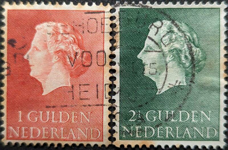 【外国切手】 オランダ 1954年 発行 1955年06月11日 発行 ジュリアナ女王 消印付き