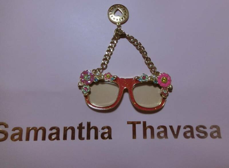 ◆サマンサタバサ◆サングラスチャーム◆赤◆新品タグ付き◆お花◆Samantha Thavasa◆ 