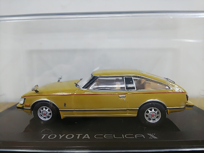 ■ NOREVノレブ 1/43 TOYOTA CELICA XX 1980 黄土色？ トヨタセリカ モデルミニカー
