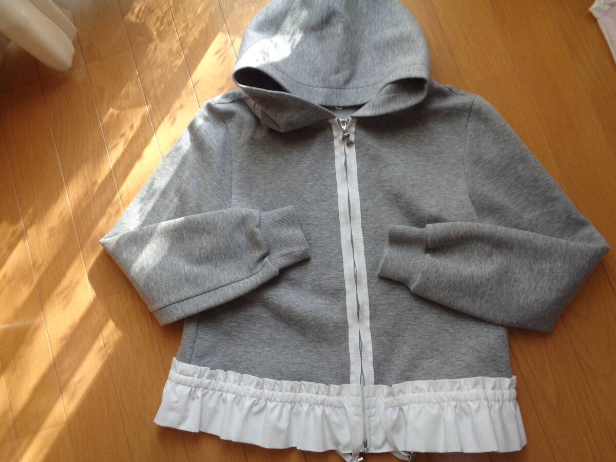 エムズグレイシー☆カタログ掲載☆裾フリル☆ダブルジップ☆パーカー☆トップス☆羽織り☆新品☆m,sgracy☆日本製☆ミセス☆異素材☆