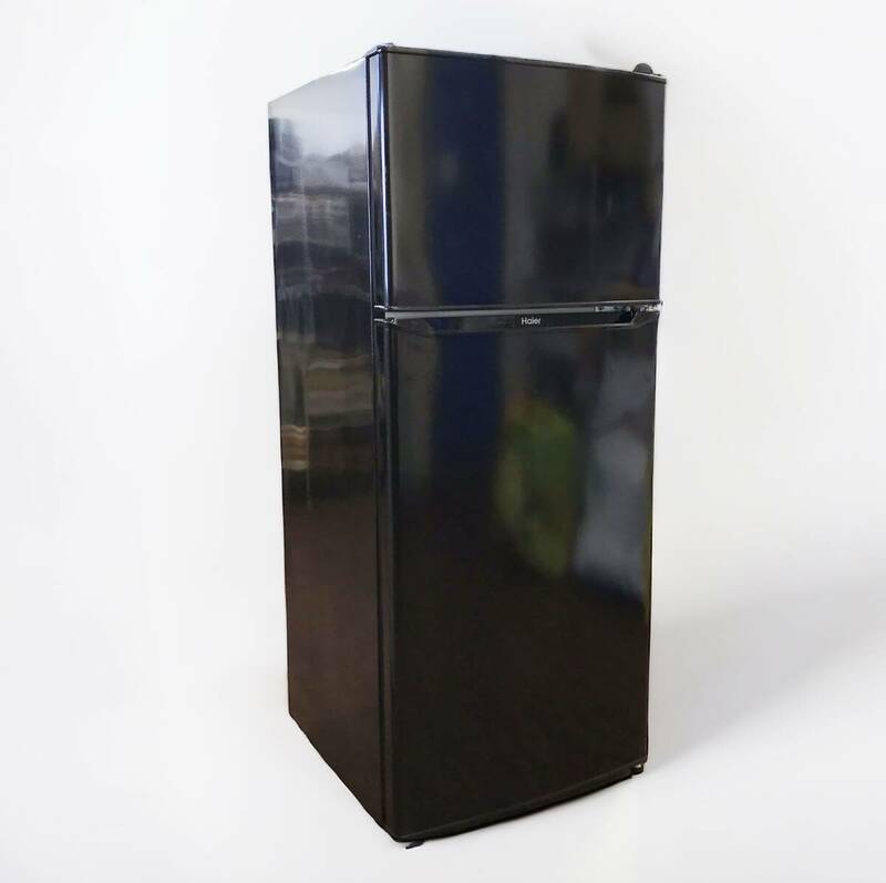 24Y172 ジC Haier ハイアール ノンフロン冷凍冷蔵庫 JR-N130A 130L 右開き 2020年製 中古品