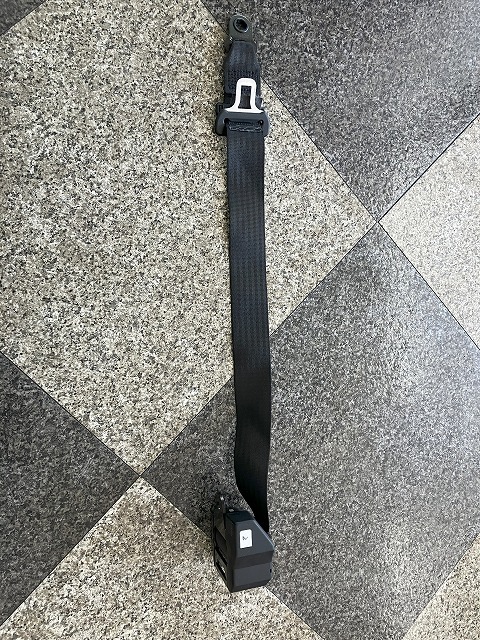 ポルシェ純正　964用　３点シートベルト　中古　2