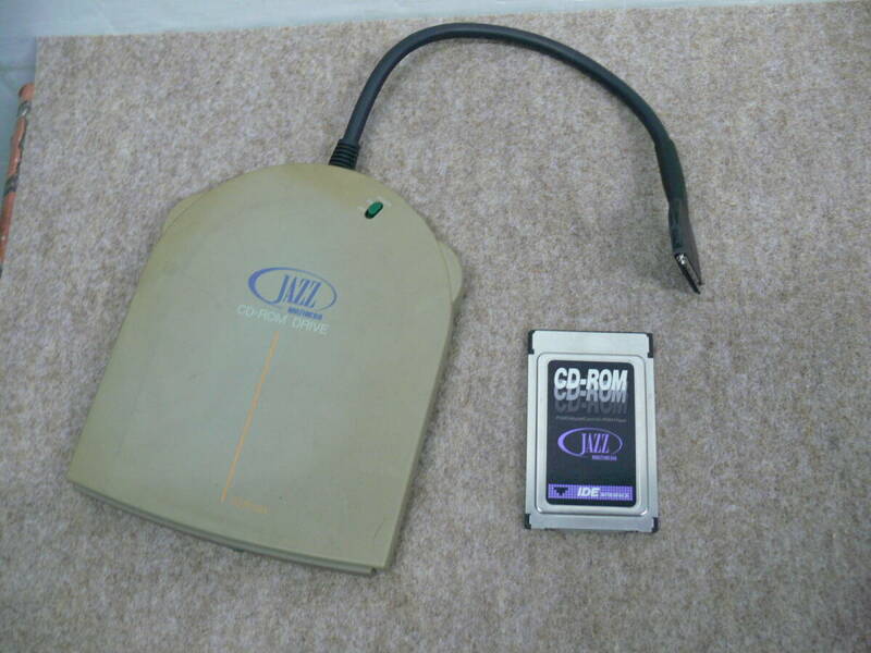 【ジャンク扱い】JAZZ MULTIMEDIA CDA-200X (PCカード接続CD-ROM)