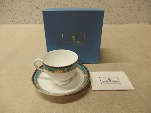 0340327w【WEDGWOOD CURZON カップ＆ソーサー】箱入/ウェッジウッド カーゾン イギリス製/ホワイト×ブルー系/金彩/洋食器/中古品