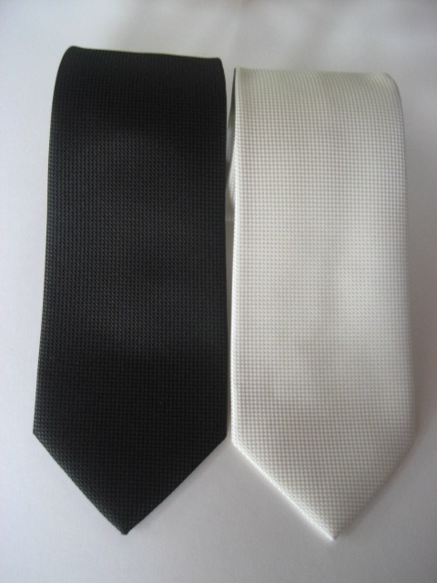 ネクタイ 黒・白 日本製 ネクタイ 2点セット フォーマル シルク100% 冠婚葬祭 AINEXX社製ハンドメイド(未使用品)