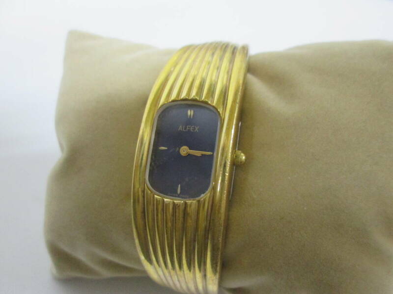 【0314n S107】ALFEX アルフレックス ブレスウォッチ スイス製 クォーツ 2針 ゴールドカラー バングル レディース腕時計