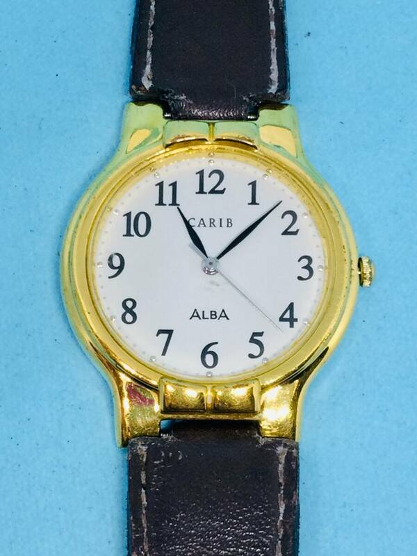(E21)シックな時計(*'▽')セイコーアルバ・カリブ（電池交換済み）ゴールド・メンズ腕時計USED（送料全国一律185円）素敵な時計です。