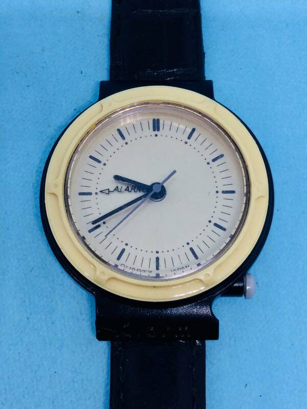 (E25)アラーム付き(*'▽')PASSED・JWLL（電池交換済み）ブラック・メンズ腕時計USED（送料全国一律185円）素敵な時計です。