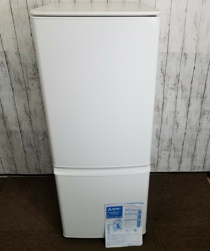 【極上品】 三菱 冷凍冷蔵庫 146L 右開き 2ドア フルフラットトップテーブル ホワイト MR-P15EG-W 2022年製品