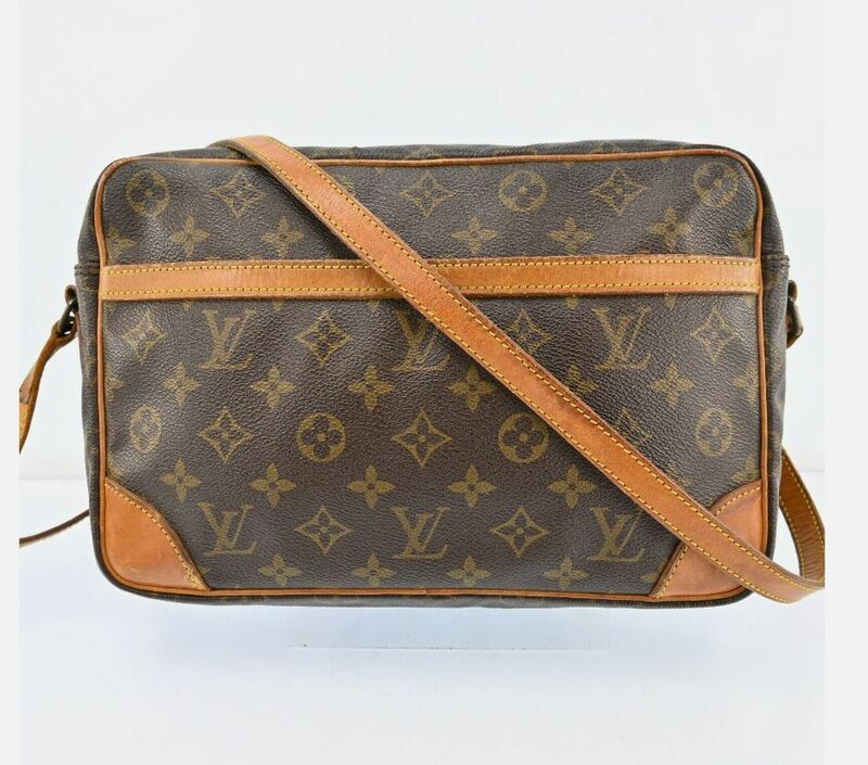 ルイヴィトン LOUIS VUITTON ショルダーバッグ M51272 トロカデロ30 モノグラム・キャンバス　H1582CG602