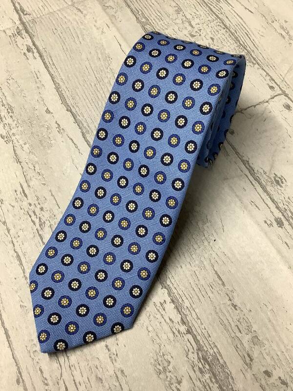 新品未使用　日本製ネクタイ リネン極上生地　ブルー花柄風　麻100%　高級芯使用
