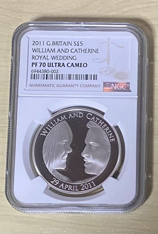 最高鑑定2011年英国キャサリン&ウィリアム　プルーフ　ロイヤルウェディング5ポンド銀貨NGC