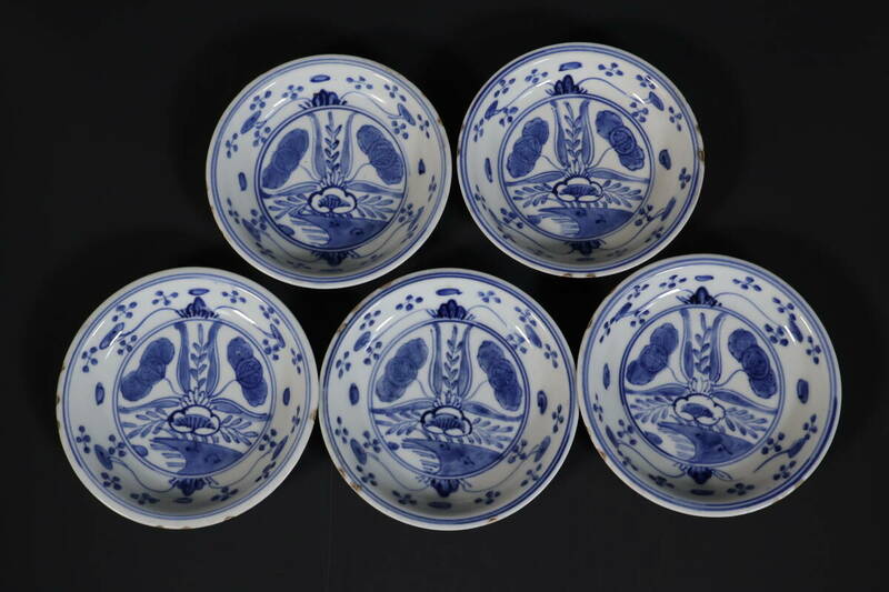 【和】(7965)　中国古玩　唐物　南京染付花文皿　五枚　清朝