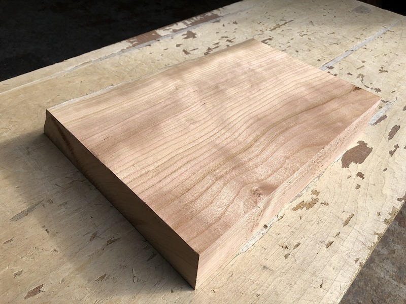 送料無料！！【S439E】チェリー 358×～298×63㎜ 板材 乾燥材 木工 DIY 材木 天然木 無垢材 《銘木すずめや》