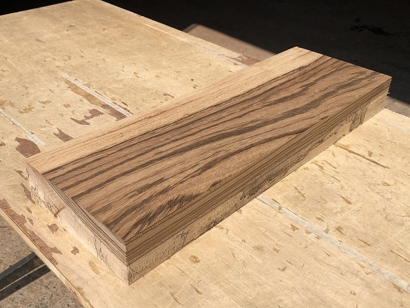 送料無料！！【S495F】ゼブラウッド 520×178×56㎜ スポルテッド 乾燥材 木工 DIY 材木 天然木 無垢材《銘木すずめや》