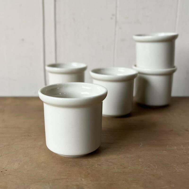 5個set 薄いクリーム色 ココット デットストック 陶器　検: デザート ソース ディップ ランチプレートマグカップ プリン レトロ ビンテージ