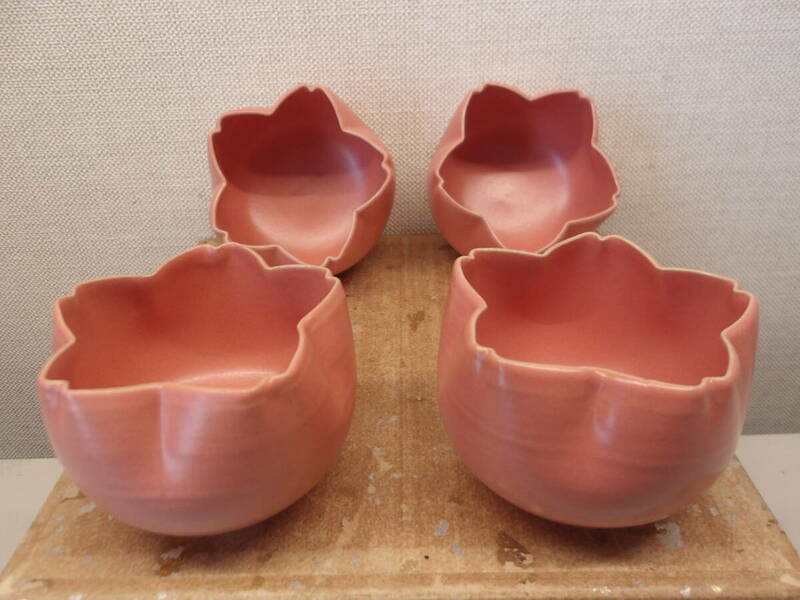 桜　サクラ 小鉢 陶器製　４個セット