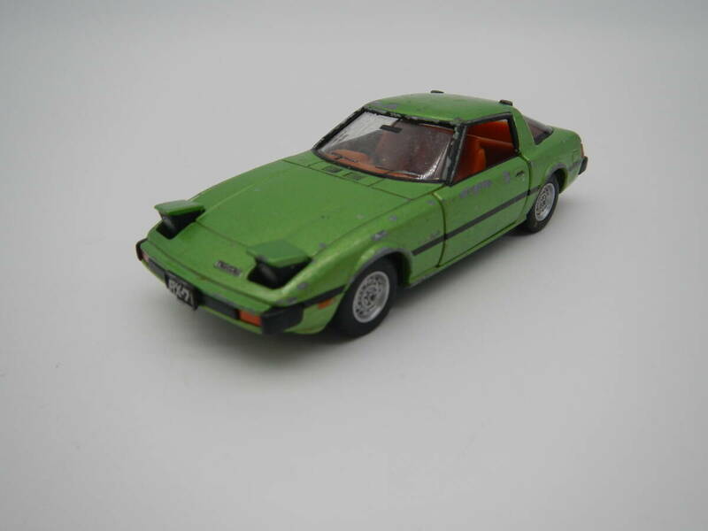 TOMY / SAVANNA　RX-7　MAZDA　1/43　当時物　B-106