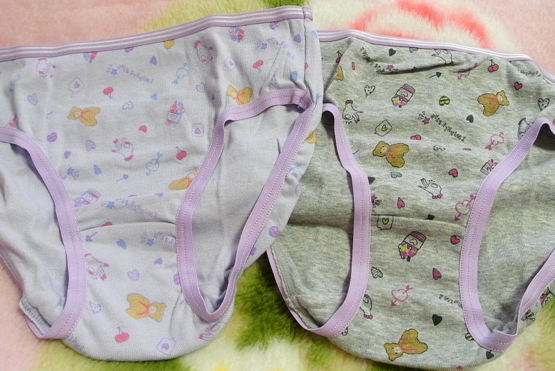 PA412　かわいいクマやコスメ柄の総柄の女児用ショーツ２枚組　紫・グレー　165サイズ　新品