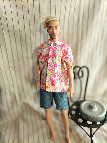 ケン　LOOKS（背丈３１cm）用　アロハシャツとハーフパンツ（１１）送込み 
