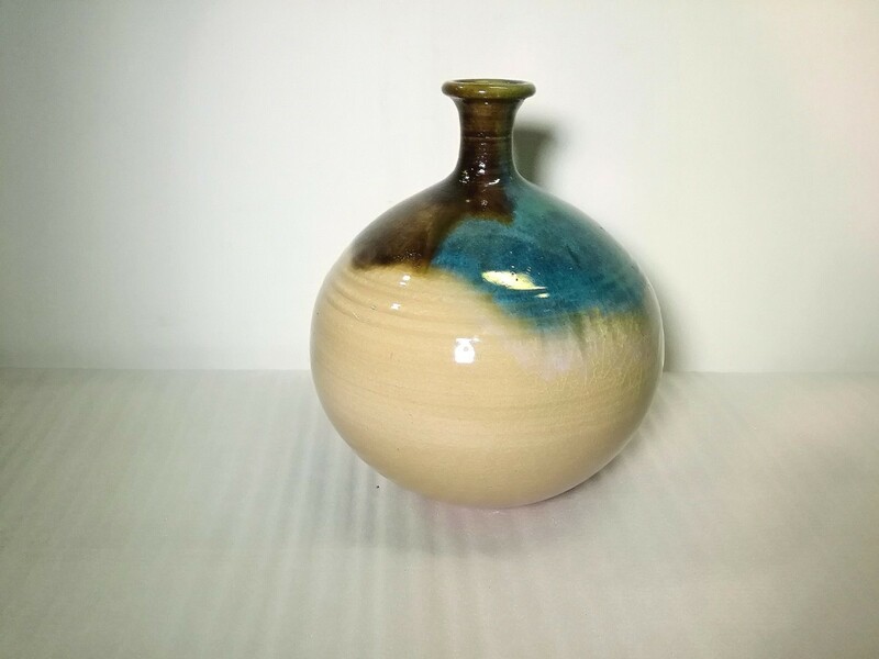 花瓶 壺 　『在銘』一輪挿し 　工芸品 　陶芸 　アンティーク コレクション　高さ27cm/口径約5cm