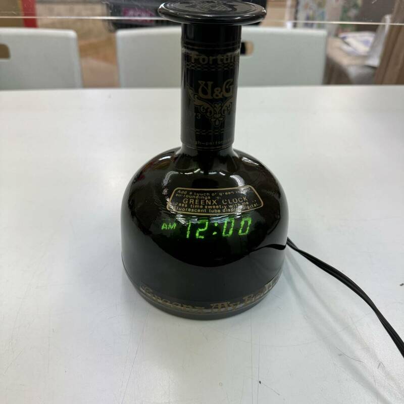 上12213 Greenx My Bottle ボトル型　デジタル時計　酒瓶　ガラス　置き時計