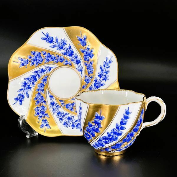 名品! 19世紀後半 英国アンティーク COALPORT コールポート 金彩 捻り装飾 ブルーフラワー カップ＆ソーサー イギリス 本物保証