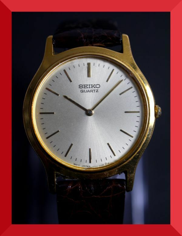 セイコー SEIKO クォーツ 2針 V700-8A10 男性用 メンズ 腕時計 x224 稼働品