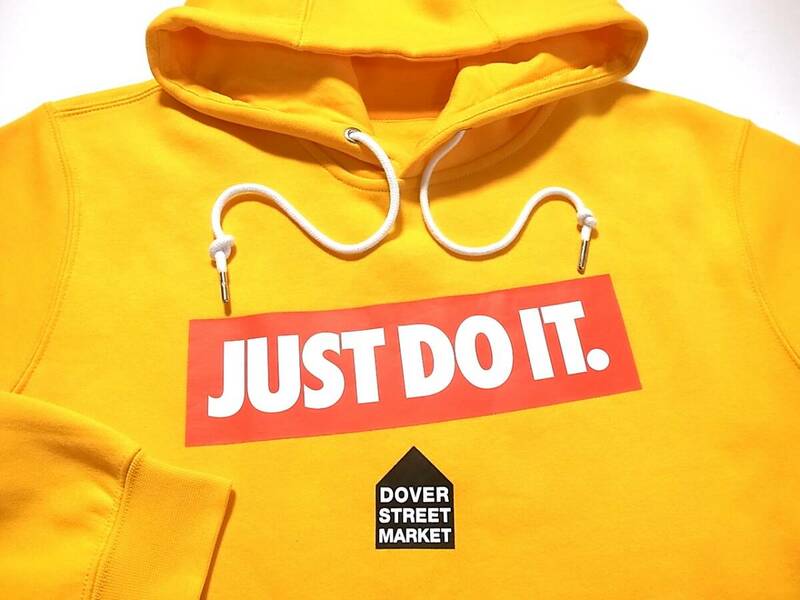 DOVER STREET MARKETドーバー×NIKEナイキ フーディ/パーカ AMARILLO sizeM