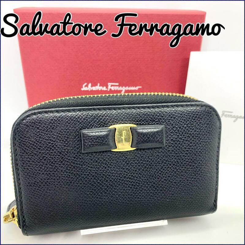 Salvatore Ferragamo コンパクトウォレット　コインケース　財布