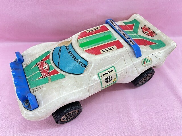 240314★☆当時物　LANCIA　STRATOS　ランチアストラトス　おもちゃ　車　ミニカー　現状品☆★