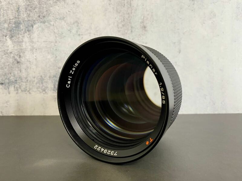 【美品】CONTAX Carl Zeiss Planar T* 85mm F/1.2 MMG 60周年記念モデル Lens