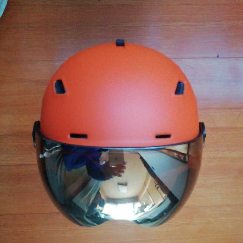 新品未使用 バイザー ヘルメット サイズ L（58cm～61cm）カラー マットオレンジ スノーボードヘルメット スキーヘルメット ゴーグル 
