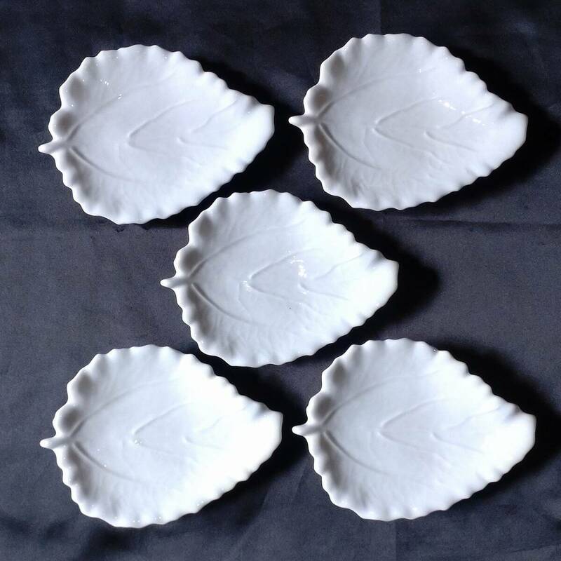 銘々皿 5枚セット 木の葉型 陶磁器 白色 幅約140×103㎜ 和食器 小皿 【3428】