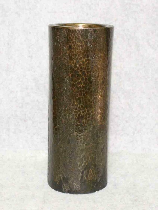 [銅花器f40_2]◆花瓶　筒型◆花生　VASE 鎚目　銅器　26cm