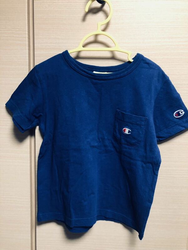 ☆チャンピオン　champion トップス　Tシャツ　半袖　青　130☆