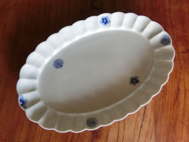 ◆有田焼 皓洋窯 新品 染付 花紋 オーバル 楕円皿 盛皿 オードブル皿◆
